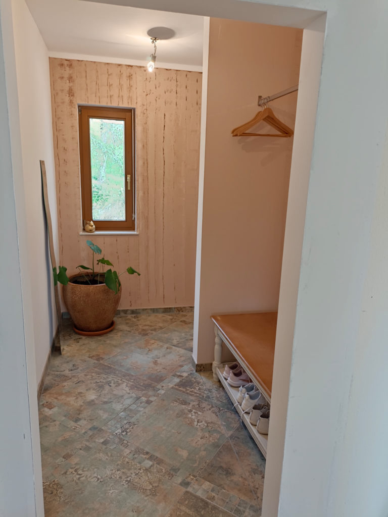 Vorzimmer mit Grundrissänderung