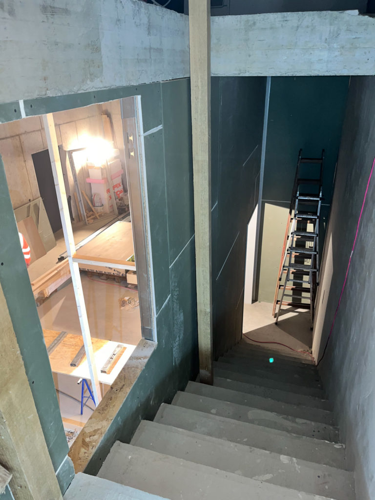 Werkstatt mit Zwischendecke