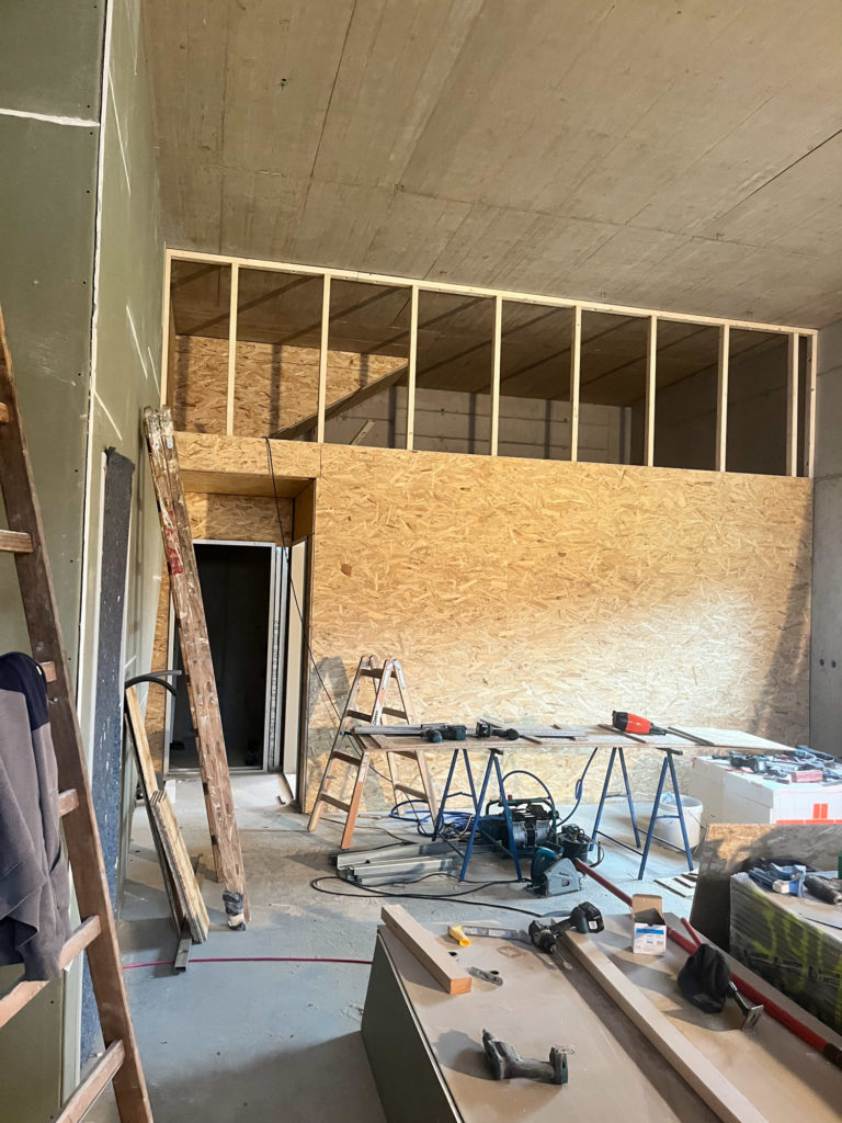 Werkstatt mit Zwischendecke