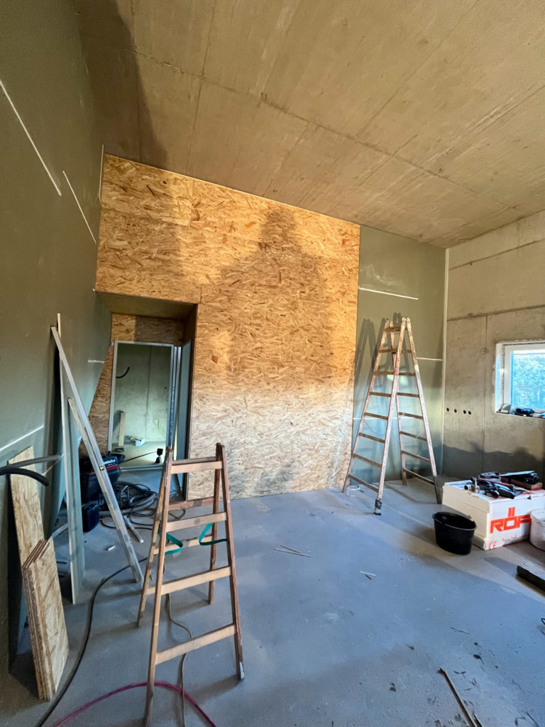 Werkstatt mit Zwischendecke